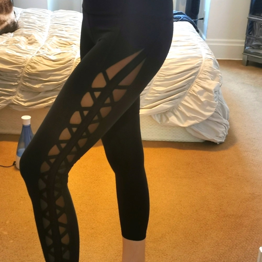 lululemon black mesh leggings size 4 *limited*